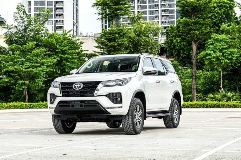 Vinh Hy to Mui Ne Private Car