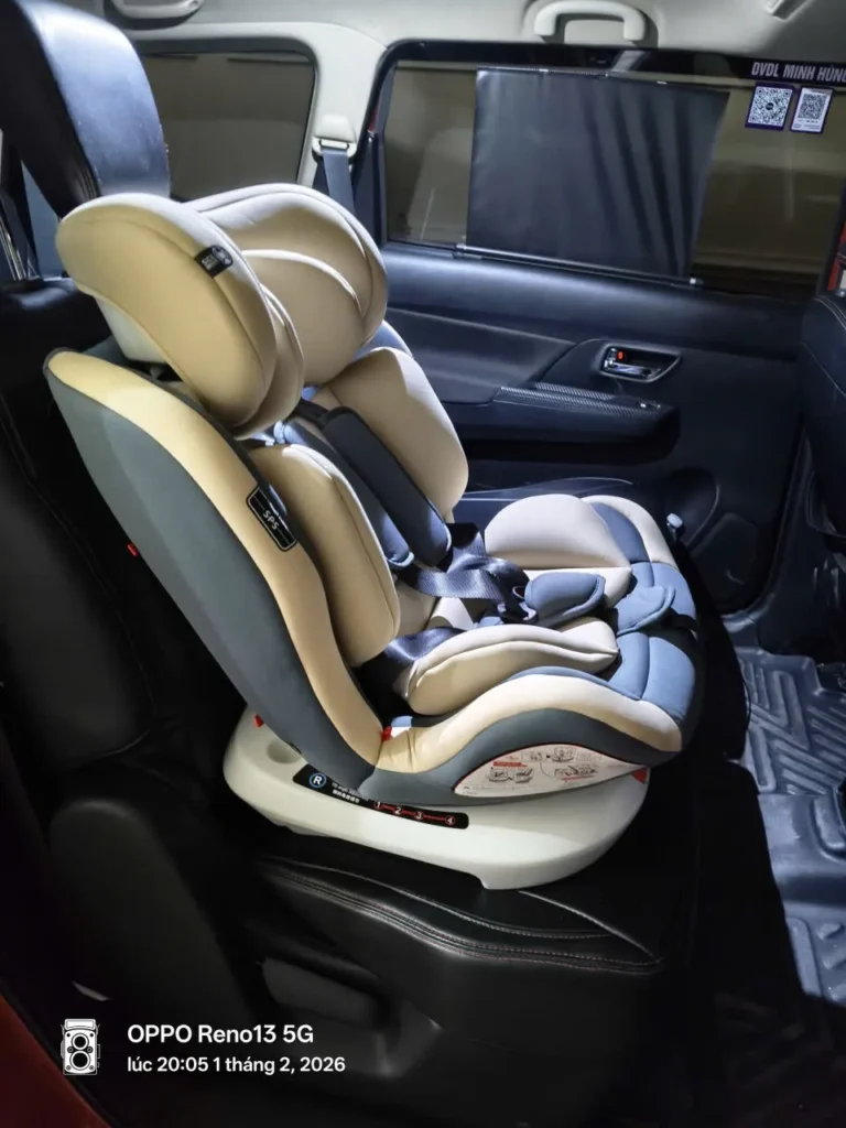 Child safety seat inside private car service in Vietnam